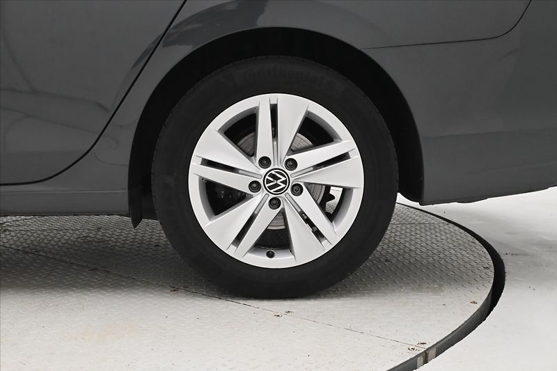 Volkswagen Golf 2,0 TDI 110 kW DSG Life Záruka - fotka 30 z 30