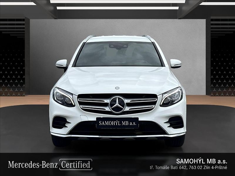 Mercedes-Benz GLC 220d 4MATIC AMG Linie - fotka 8 z 13