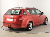 Kia Ceed (2007) 1.6 i, nová STK, Tažné - náhled 4