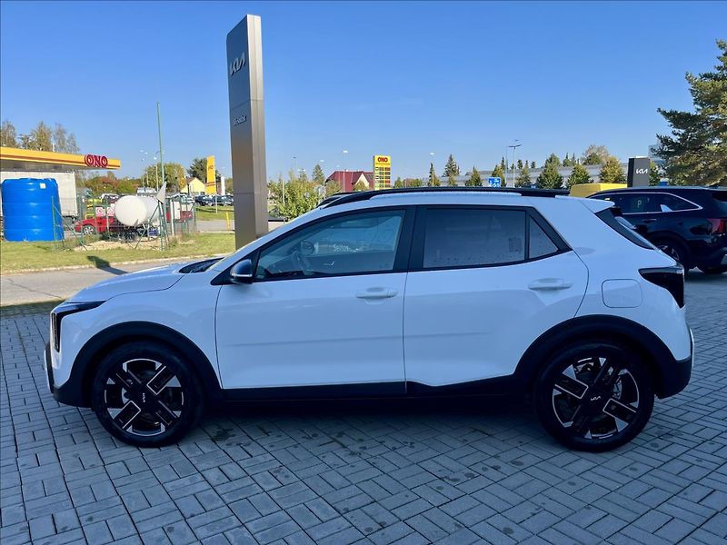 Kia Stonic (2026) 1,0 T-GDI  7DCT GT-LINE - fotka 7 z 20