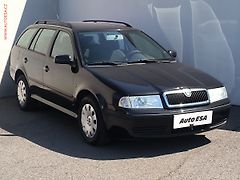 Škoda Octavia (2009) 1.6i, AC - fotografie inzerátu