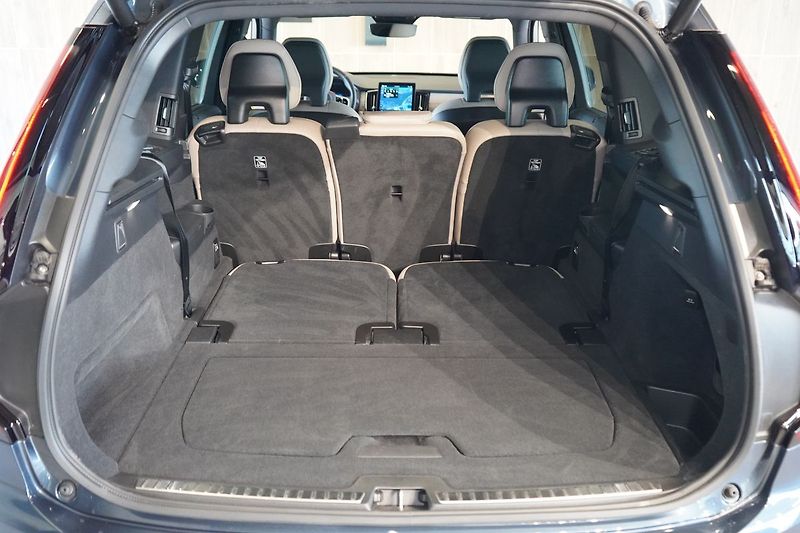 Volvo XC90 T8 PLUS Bright, Ventilace, 360 - fotka 14 z 49