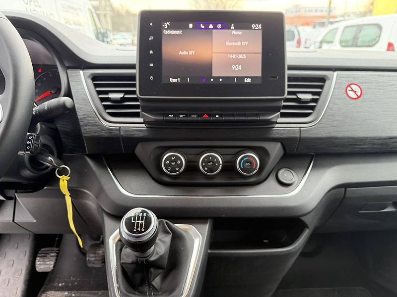 Renault Trafic Equilibre L2 Blue dCi 150 MT6/ - fotka 14 z 23