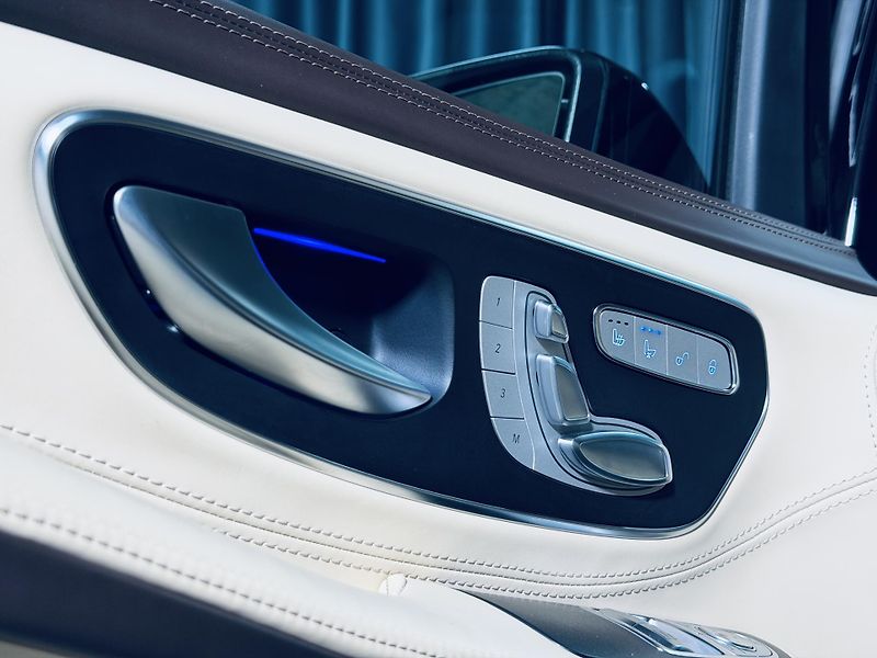 Mercedes-Benz Třídy V (2025) 300d*MAYBACH* - fotka 14 z 50