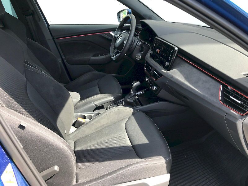 Škoda Kamiq (2024) SELEC TSI 85/1.0 A7F - fotka 19 z 25