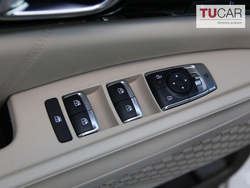 Kia Carnival (2024) 1.6 HEV Automat 6+3 Místa  - fotka 39 z 40