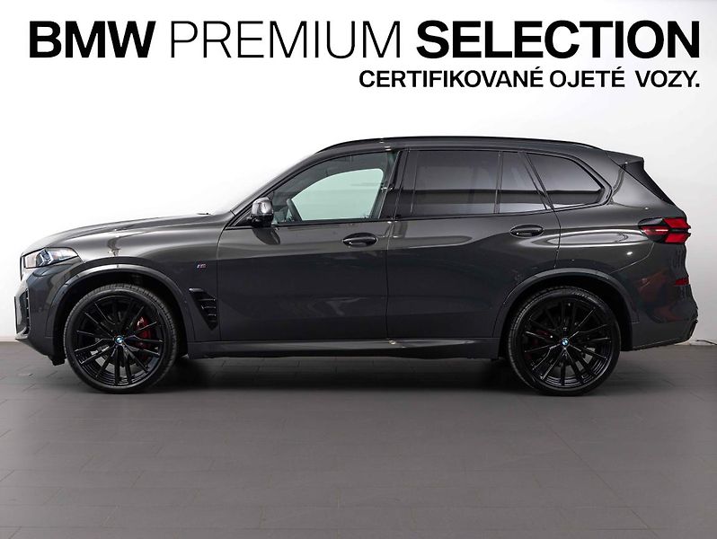 BMW X5 xDrive40d - fotka 3 z 24