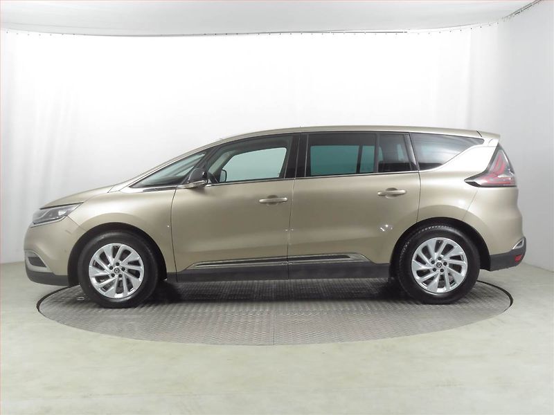 Renault Espace (2015) 1.6 dCi, Automat, 7 míst, Navi - fotka 3 z 29