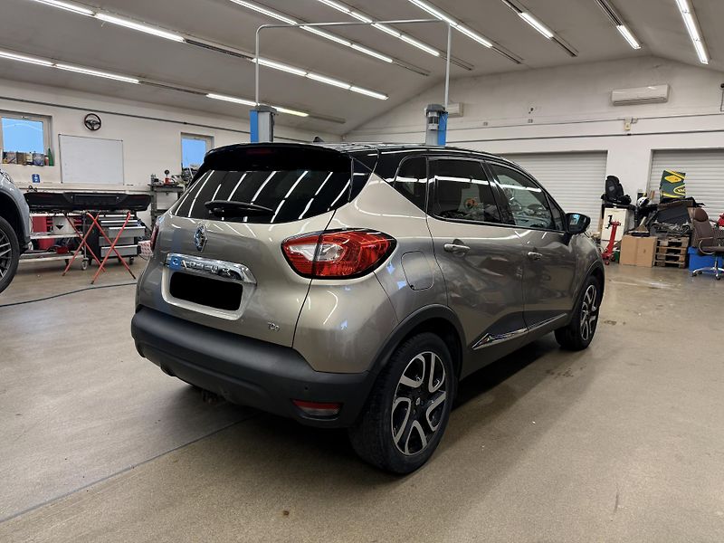Renault Captur 1.2l 88kW - fotka 6 z 17