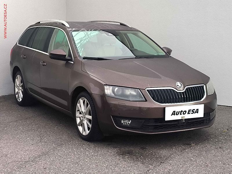 Škoda Octavia (2015) 1.4 TSi, Elegance, bixen - fotografie inzerátu