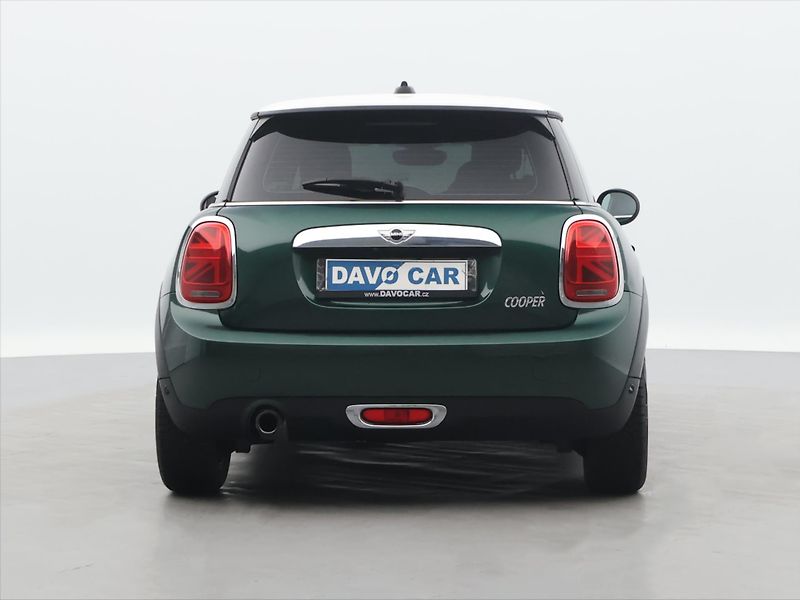 Mini Cooper 1,5 TURBO CZ ORIG ALU AUT KLIM - fotka 6 z 27