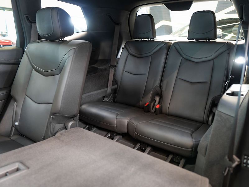 Cadillac XT6 (2023) 3.6 AWD Sport, Head-Up, Bose - fotka 33 z 37