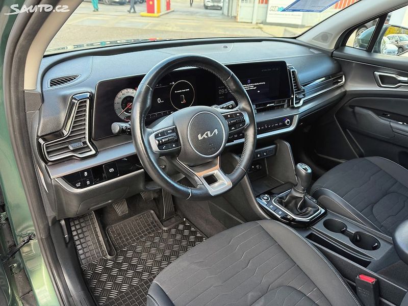 Kia Sportage 1.6 CRDI 100 kW ČR TAŽNÉ - fotka 10 z 41