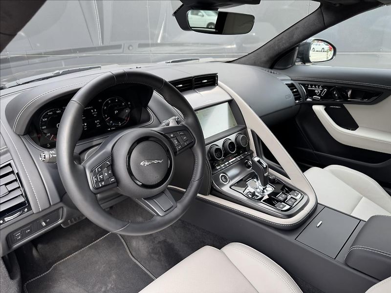 Jaguar F-Type 5,0 P450 V8 75 RWD ZÁRUKA - fotka 10 z 25