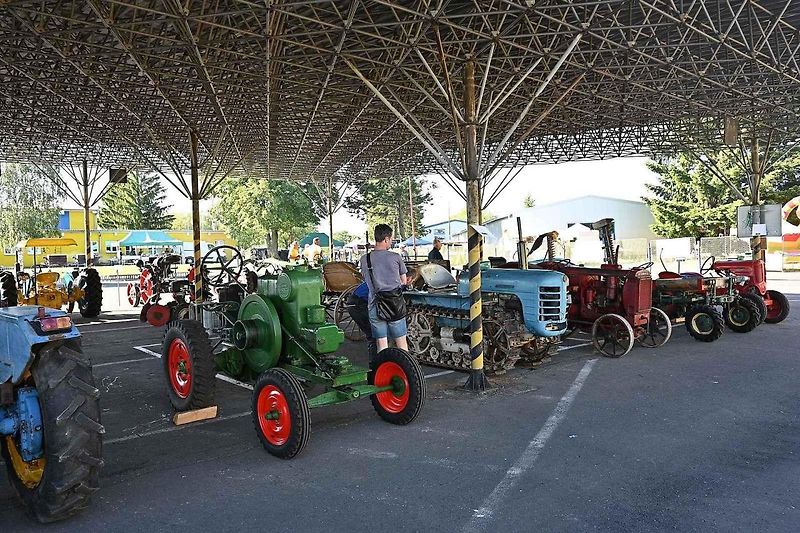 Z akce Pradědečkův traktor v Národním zemědělském muzeu v Čáslavi.