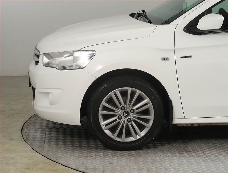 Citroën C-Elysée (2016) 1.2 PureTech, Serv.kniha - fotka 14 z 23