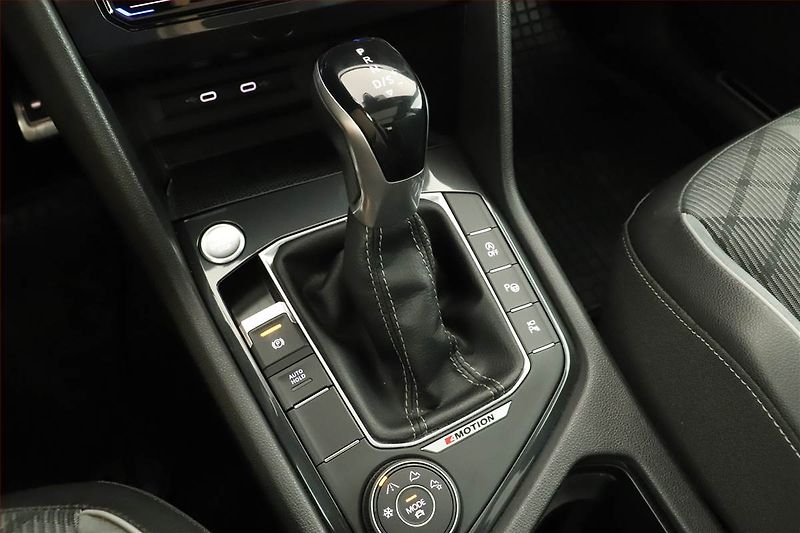 Volkswagen Tiguan (2020) R-Line 2.0 TDI - fotka 10 z 31