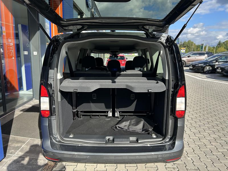 Ford Tourneo Connect 1.5 Ecoboost 110kW AT Titanium - fotka 7 z 38