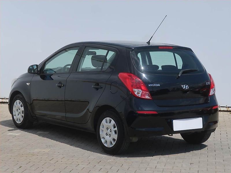 Hyundai i20 (2014) 1.2 - fotka 4 z 13