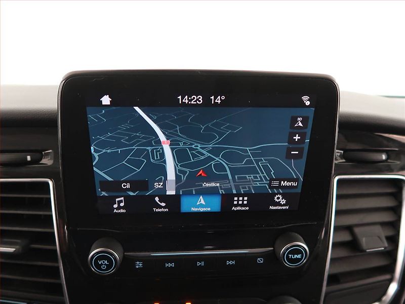 Ford Tourneo Custom (2018) Titanium 2.0 EcoBlue, ČR, DPH - fotka 13 z 23