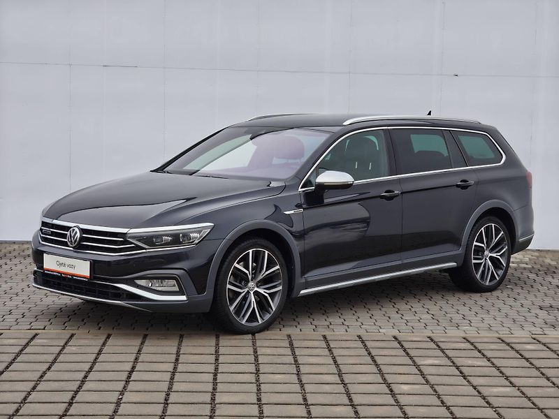 Volkswagen Passat Alltrack 7DSG 4Motion 2,0TSi - fotka 1 z 26