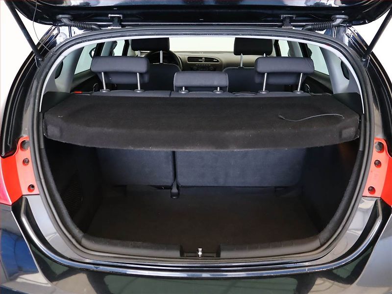 Seat Leon (2012) 1.2 TSI, jezdí výborně - fotka 11 z 14