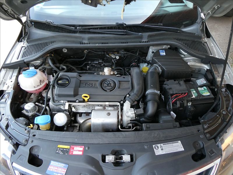 Škoda Rapid 1,4 TSi 90kW 1.majitel, DSG - fotka 36 z 41