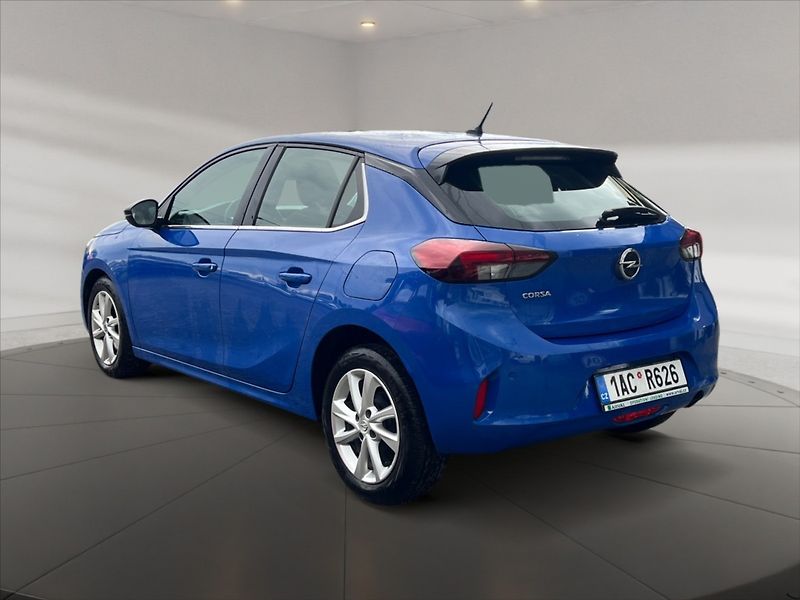 Opel Corsa 1,2 T 100 Elegance - fotka 4 z 11