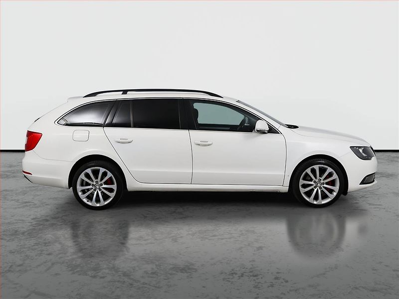 Škoda Superb (2013) Ambition 2.0 TDI, Automat - fotka 6 z 17
