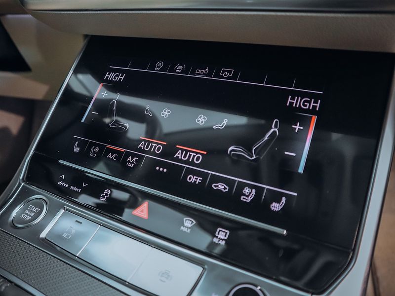 Audi A6 50TDI Quattro ACC Sport - fotka 20 z 28