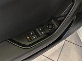 Škoda Superb 2.0 TDi 140kW 4x4 DSG STYLE - náhled 20