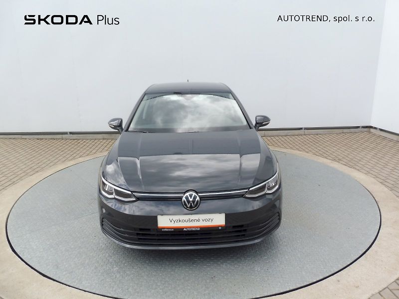 Volkswagen Golf (2024) Life 1,0 TSI 81kW - fotka 4 z 26