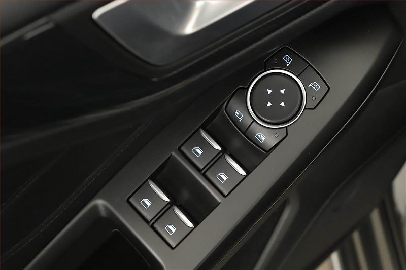 Ford Focus (2020) 2.3 EcoBoost ST - fotka 16 z 20