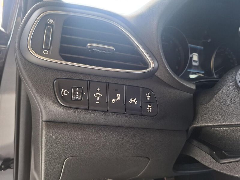 Hyundai i30 1.4 T-GDi 103KW 2020 - fotka 10 z 14