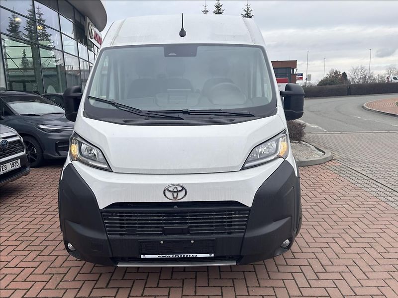 Toyota ProAce 2,2   Active Multimedia 270° - fotka 2 z 10