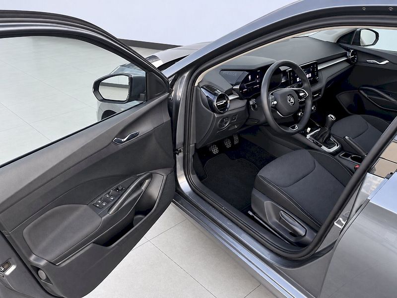 Škoda Fabia (2024) SELEC TS 70/1.0 M5F - fotka 10 z 28