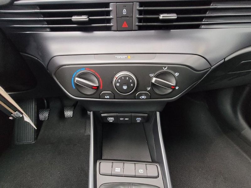 Hyundai i20 (2025)  1,0 TGDI 66kW GO  - fotka 22 z 27
