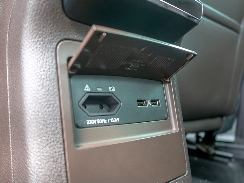 Škoda Superb (2017) 12/17 ČR 2.0TDI–LAURIN KLEMENT - fotka 47 z 59