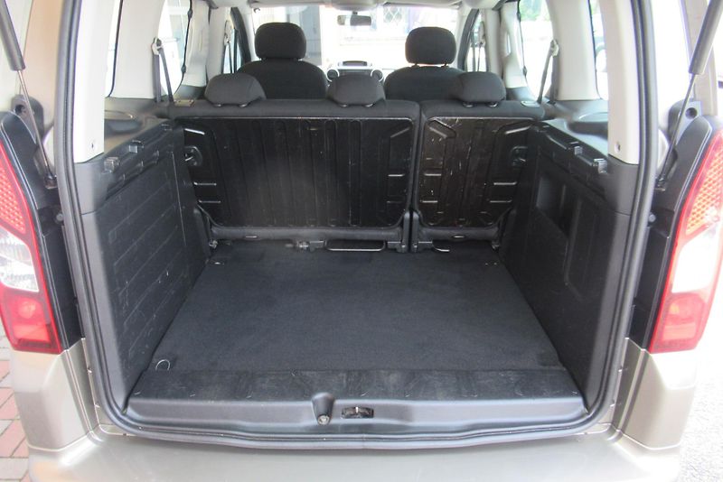 Peugeot Partner 1.6 HDi KLIMA PŮVOD ČR - fotka 18 z 19