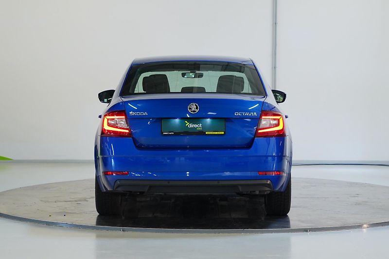 Škoda Octavia - fotka 6 z 26