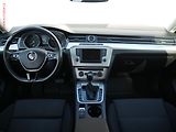 Volkswagen Passat (2017) 2.0 TDi, 1.maj, Comfortline - náhled 8