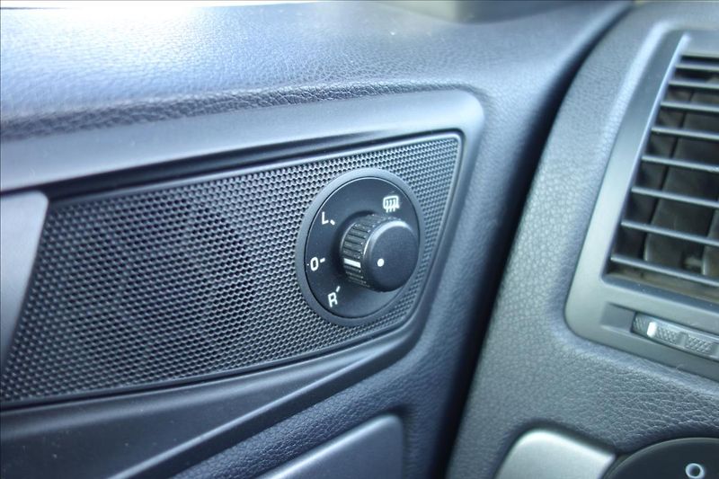 Škoda Octavia 1,6 i 75KW, ČR, SERVIS. KN. - fotka 24 z 35