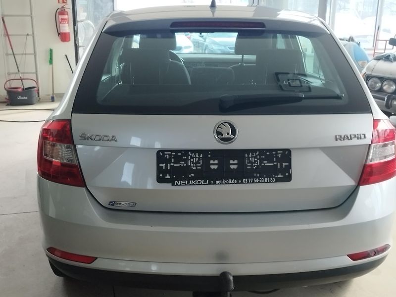 Škoda Rapid (2015) 1,6TDI,66KW,KLIMA,NOV.ROZVODY - fotka 6 z 29