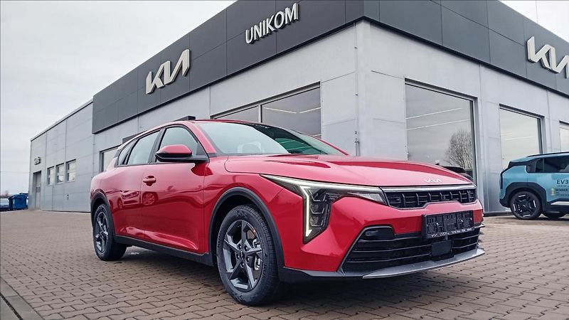 Kia K4 1,6 T-GDi 7DCT SPIN - fotka 3 z 12