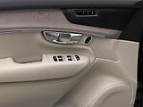 Volvo XC90 (2026) T8 AWD Plug-in BRIGHT PLUS 7m - náhled 30