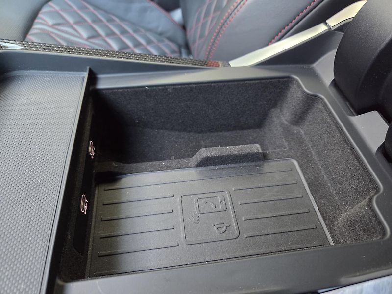 Audi SQ8 (2023) TSFi Competition B&O3D MAXMAX - fotka 48 z 56