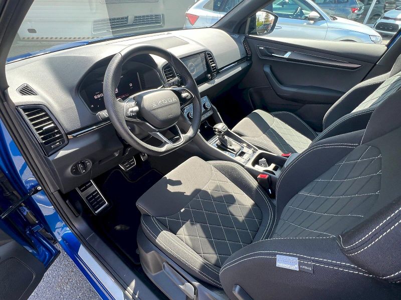 Škoda Karoq (2025) Sportline 1.5TSi 110kW 7°autom - fotka 12 z 31