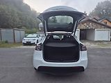 Tesla Model Y RWD 220kw TZ SOH 93,1 % - náhled 14