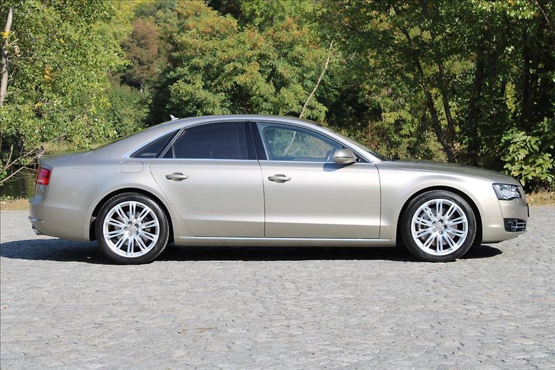 Audi A8 4.2 TDI/V8/Design-Selection/CZ - fotka 7 z 49