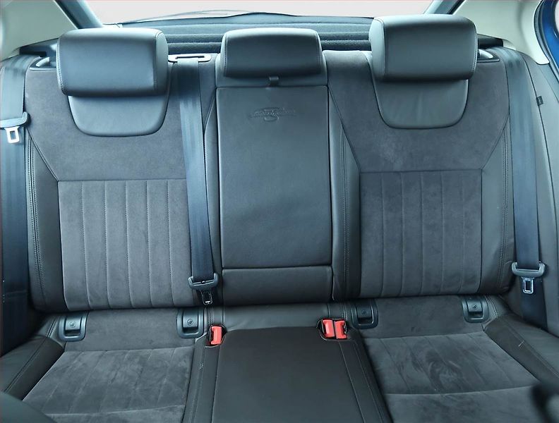 Škoda Octavia (2015) Laurin&Klement 2.0 TDI - fotka 10 z 19
